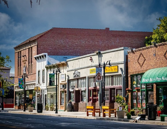 Historic downtown Fremont street with local shops and businesses — personal injury attorney John J. Roach serves accident victims throughout Fremont and Alameda County