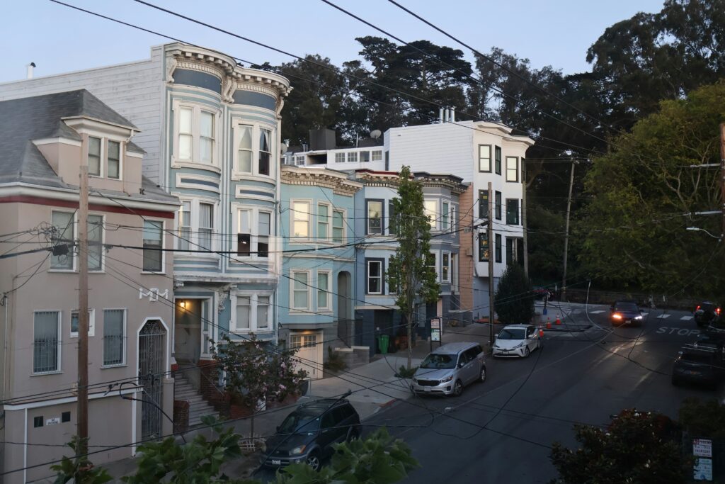 San Francisco neighborhood street where pedestrian accident attorney John J. Roach serves injury victims throughout the Bay Area